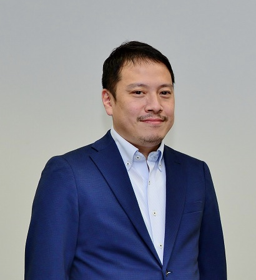 脊戸 和寿